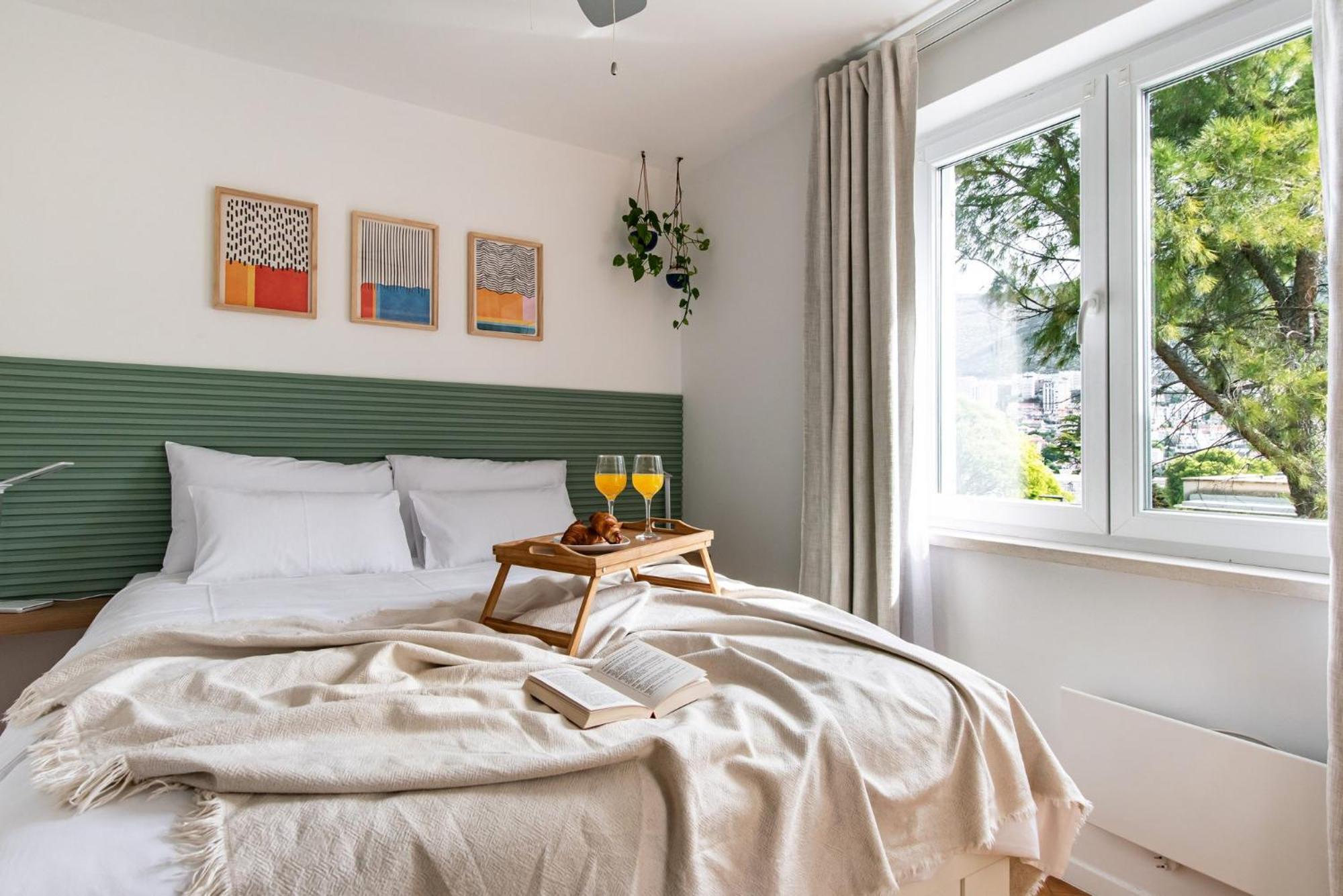 Apartment The Base - Bright 2br, Near Old Town, Walk To *