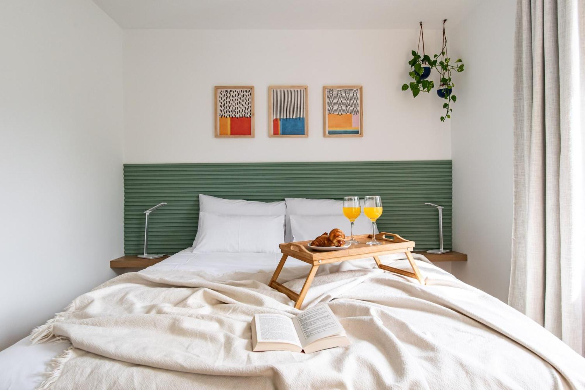 The Base - Bright 2br, Near Old Town, Walk To
